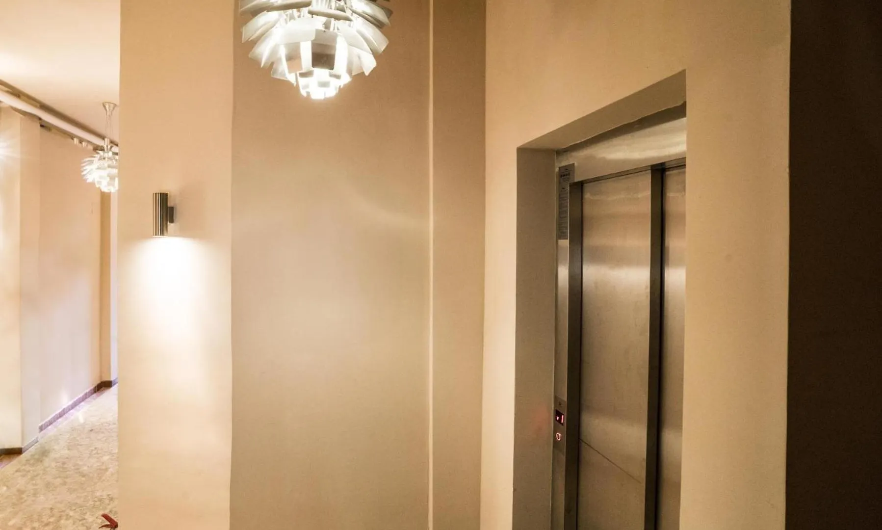 Rainforest Studio Downtown By Pretty Apartments Bukurešť